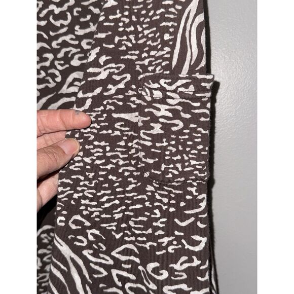 Fresh Produce Top 2X V Neck Relaxed Cotton Blouse 3/4 Sleeve Animal Print Art - Picture 6 of 12